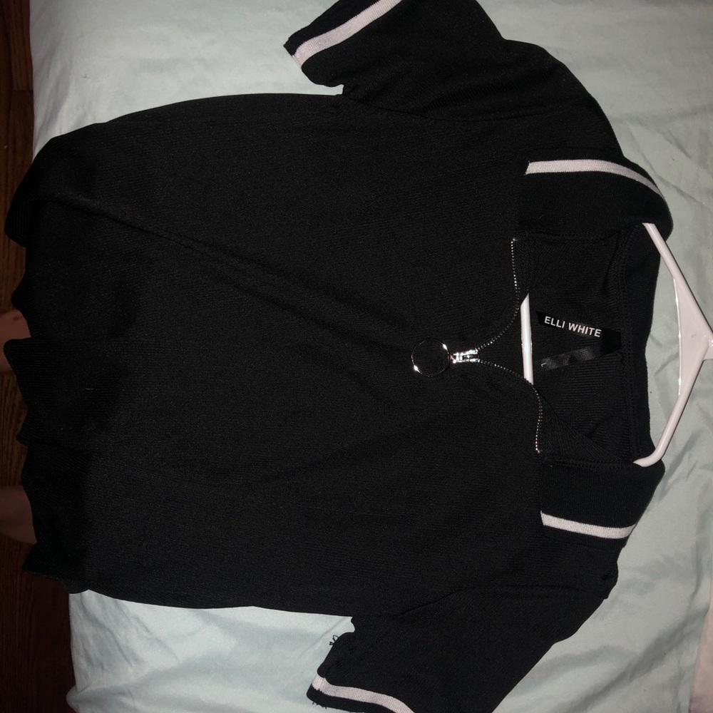 Black professional zipper top